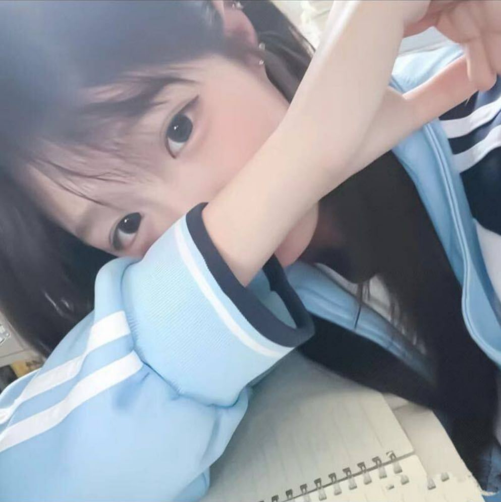 在校学生